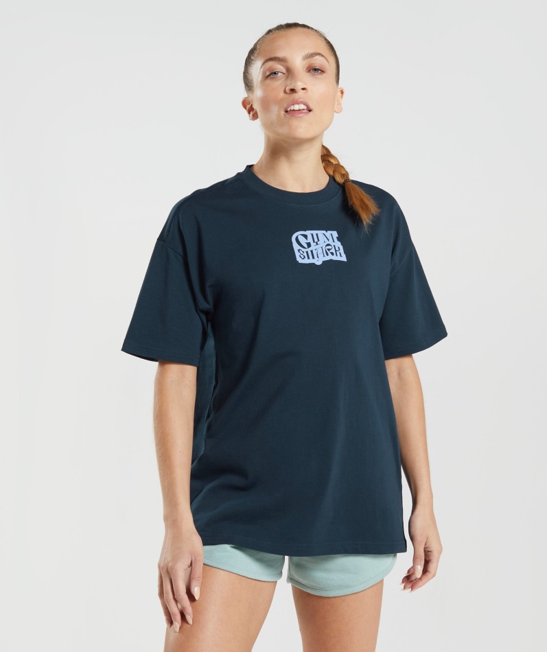 ロゴグラフィック オーバーサイズ Tシャツ ネイビー ジムシャーク